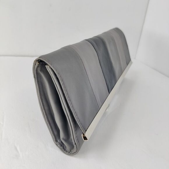Bonita Clutch Bag Black and Gray Wide Stripe Color Block Wallet - Picture 2 of 8